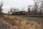 NS 4022 and 4199 with a stack train at Cove PA